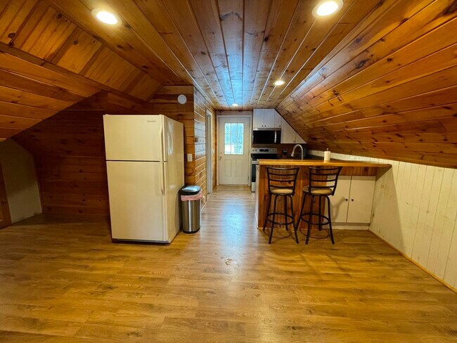 Foto del edificio - 8 Tow Truck Way