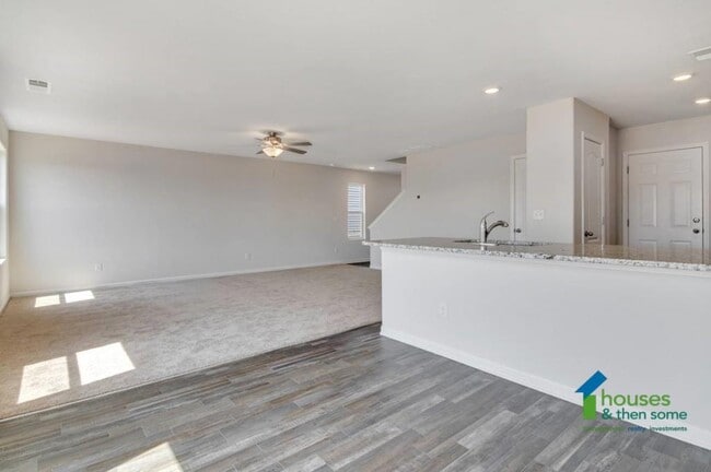 Building Photo - 4045 Reinfield Drive