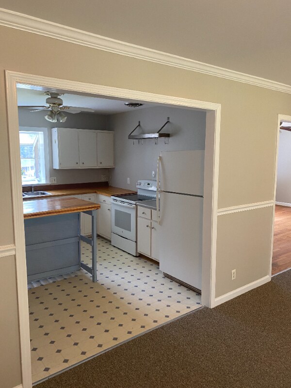 Building Photo - 3704 Tremont Dr
