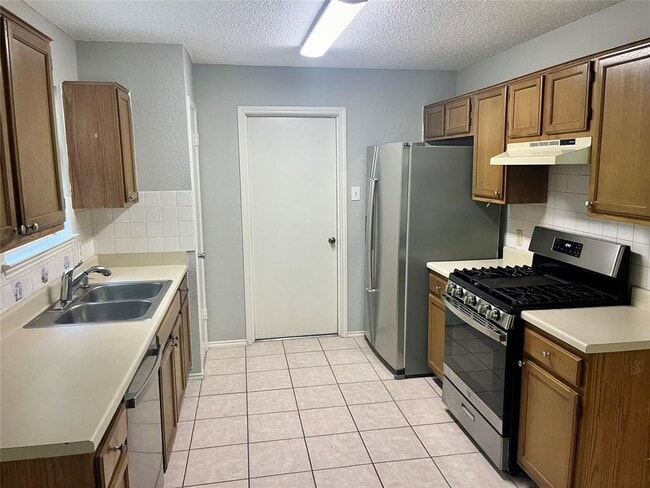 Building Photo - 12909 Marimba Trail