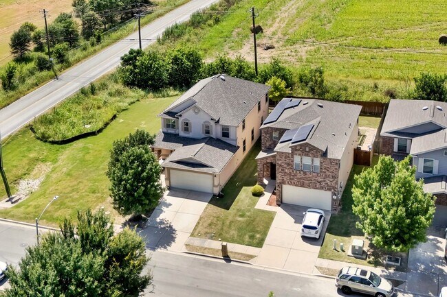Foto del edificio - 11000 Kirkoswald Rd