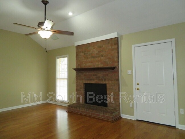 Building Photo - 6580 Stockport Dr