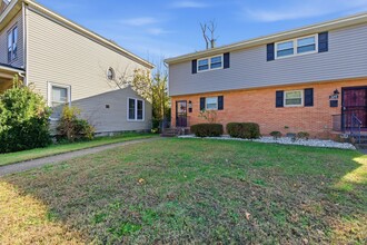 Building Photo - 3203 Delaware Ave