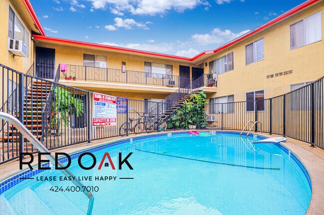 Foto del edificio - 2244 S Western Ave