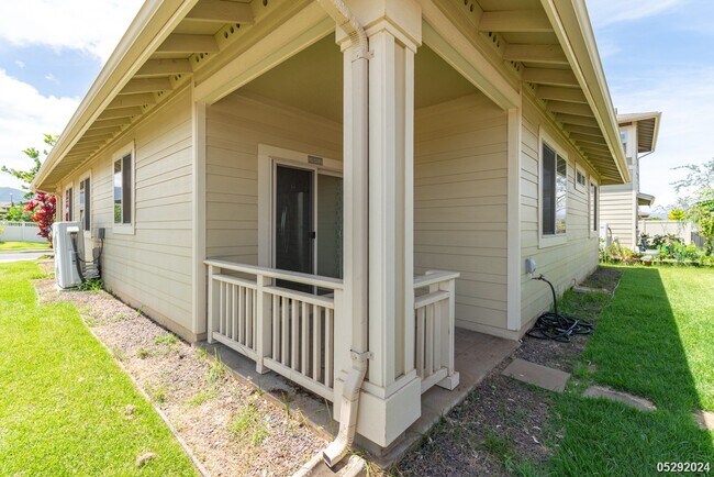 Building Photo - 3 bd/2 ba Single Family Home at Iliahi @ H...