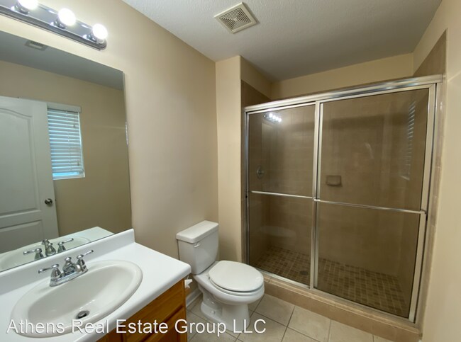 Building Photo - 3 br, 3 bath House - 318 Bridgewater Circle