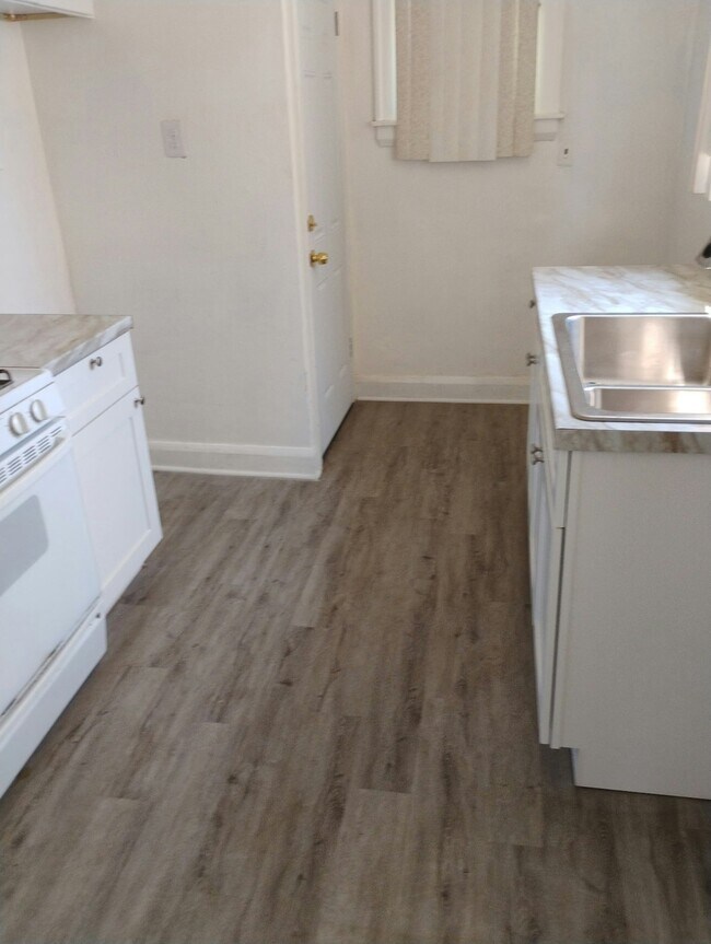 Foto del edificio - 13330 Strathmoor St