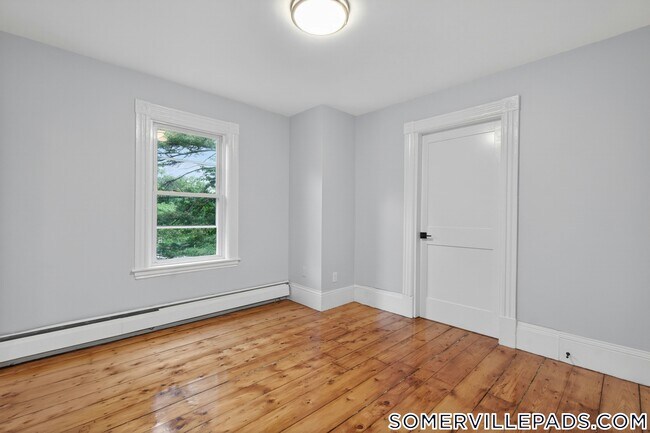 Foto del edificio - 112 Woodstock St