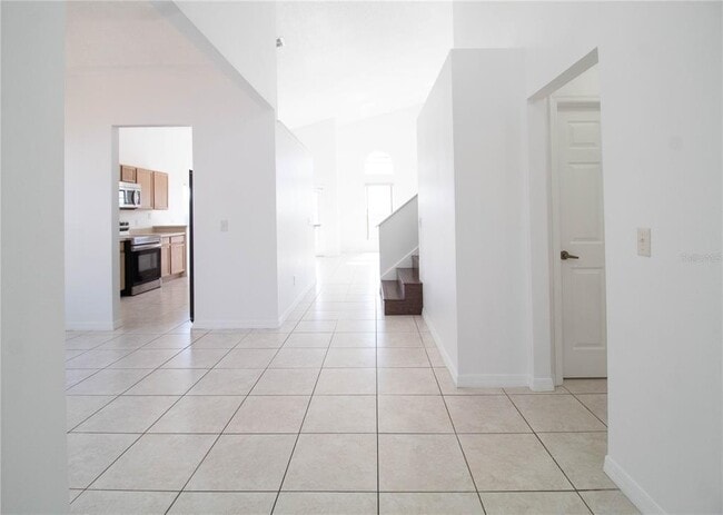 Building Photo - 667 Downing Cir