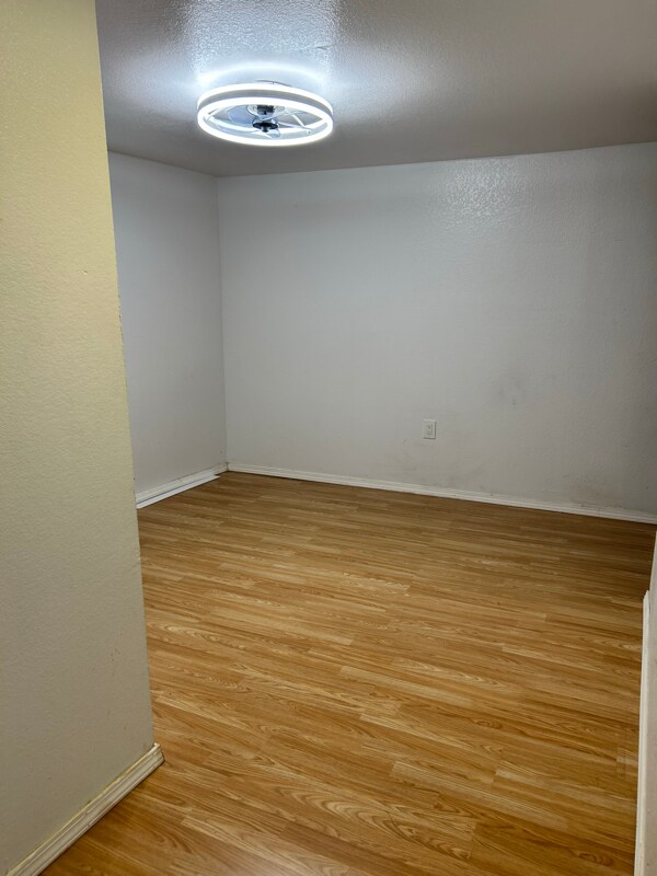Foto del edificio - 21401 W Hammond Dr