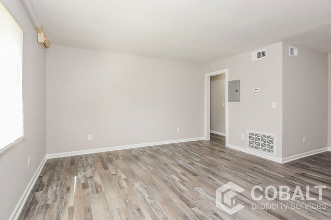 Foto del edificio - 3586 Jackson St