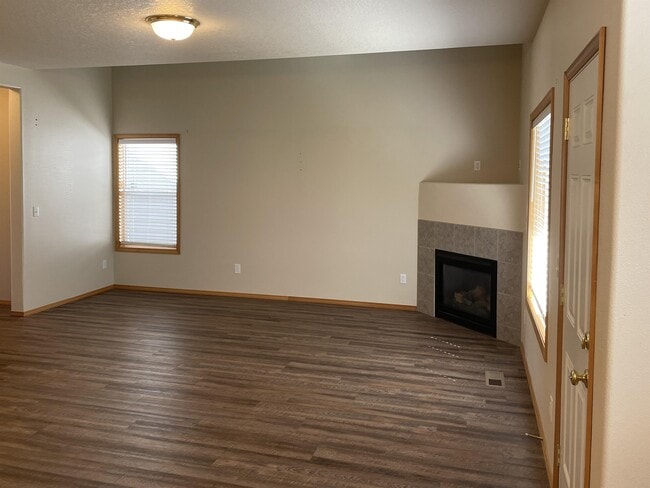 Photo - 2215 NE 163rd Ave Townhome