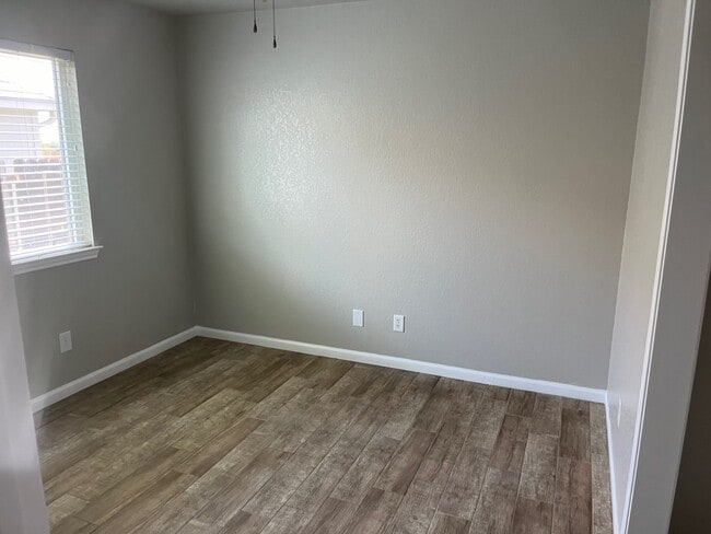 Bedroom - 7823 Redbrush