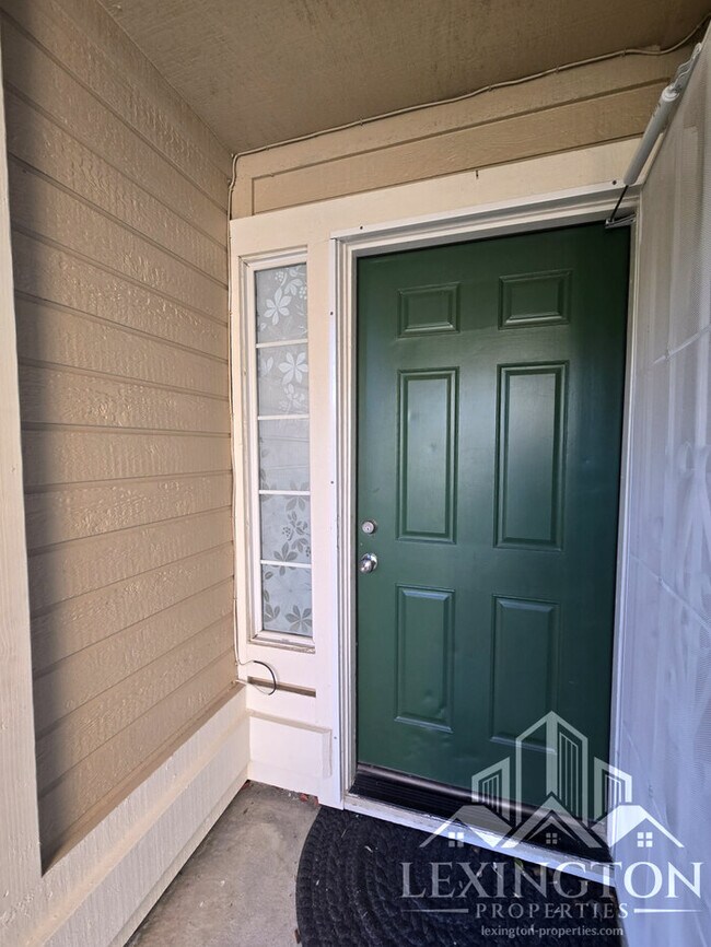 Foto del edificio - Beautifully Updated, 4BD/3BA, Home in Rocklin – Excellent Location!