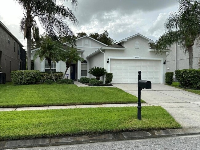 Photo - 2246 Mountleigh Trail House