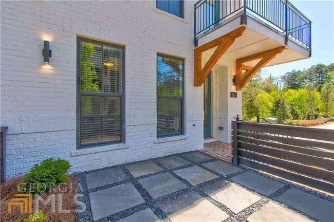 Building Photo - 261 Mitchell Ln