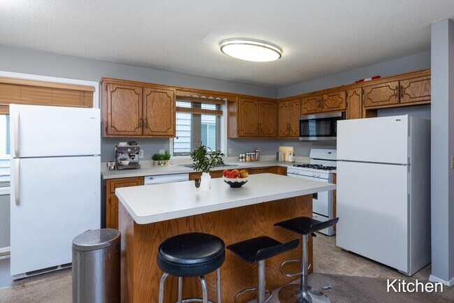 Kitchen - 1215 4th St NE
