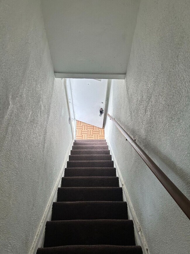 Foto del edificio - 3950 Woodhaven Dr