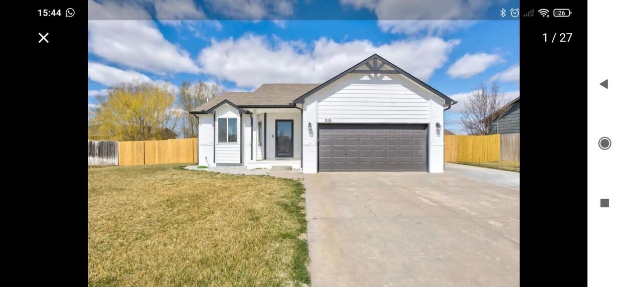 Foto principal - 216 W Poplar St