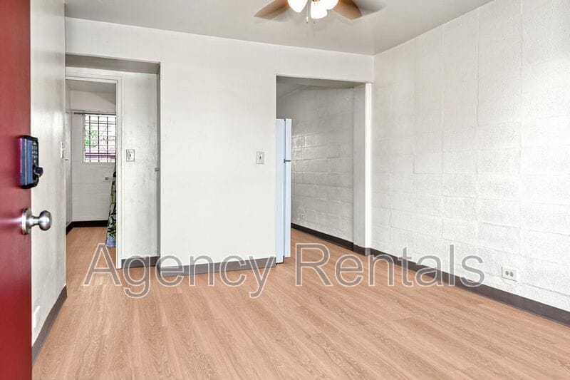 Primary Photo - 1438 Liliha St