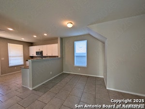 Building Photo - 10330 Gibbons Creek