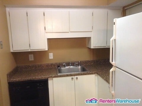 Foto del edificio - 367 Leisure Ct