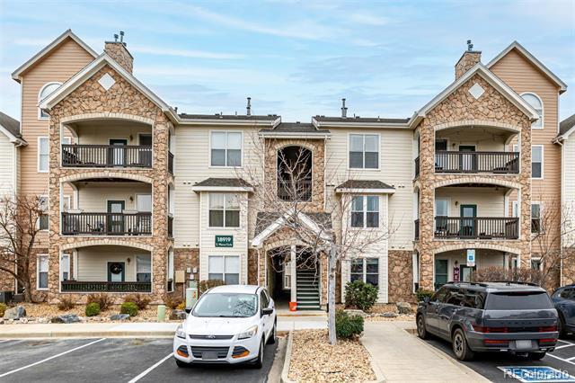 Foto del edificio - 18919 E Warren Cir