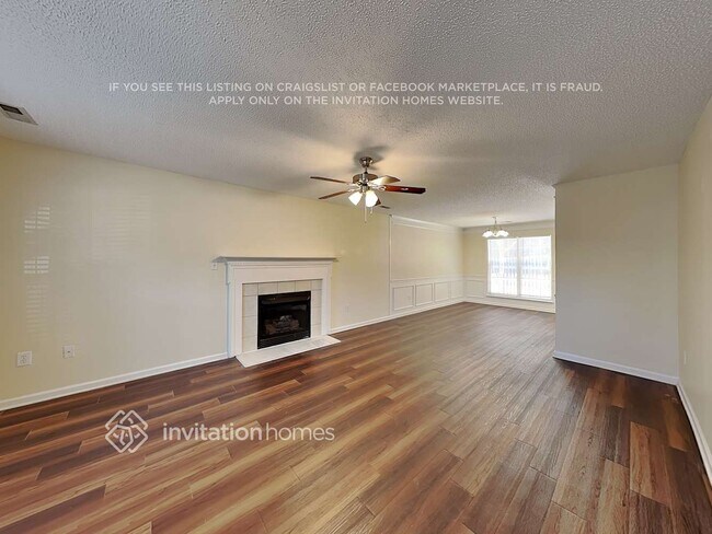 Foto del edificio - 216 Bradford Glyn Dr