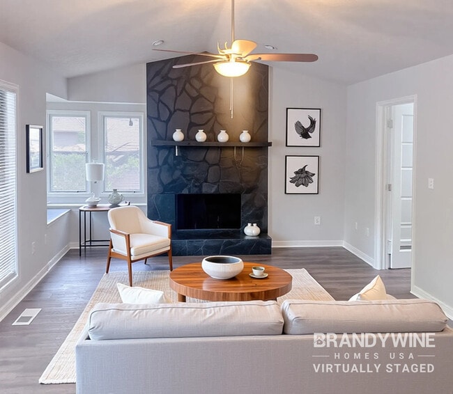 Building Photo - 4527 Hickory Grove Dr NW