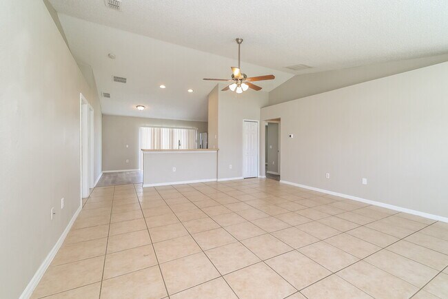 Building Photo - 1140 Chesterfield Ct