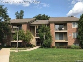 Building Photo - 2620 Greenstone Blvd