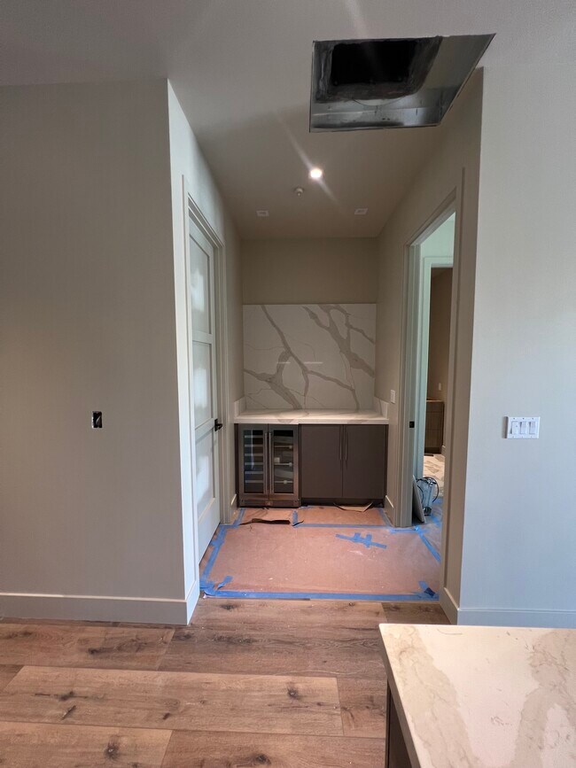 Building Photo - Rhine House Lofts