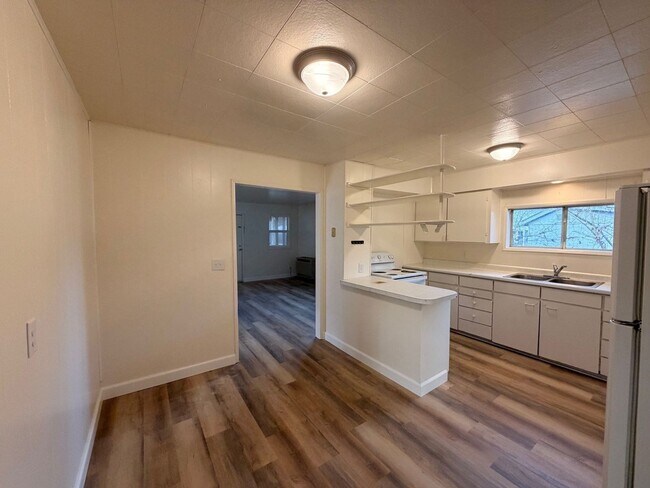 Foto del edificio - 2 Bedroom 1 Bath House in Myrtle Creek