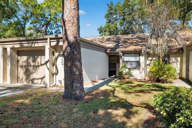 Building Photo - 2902 Oak Cir