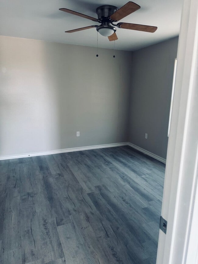 Building Photo - New Build Duplex Home in Cozy Orange Grove...