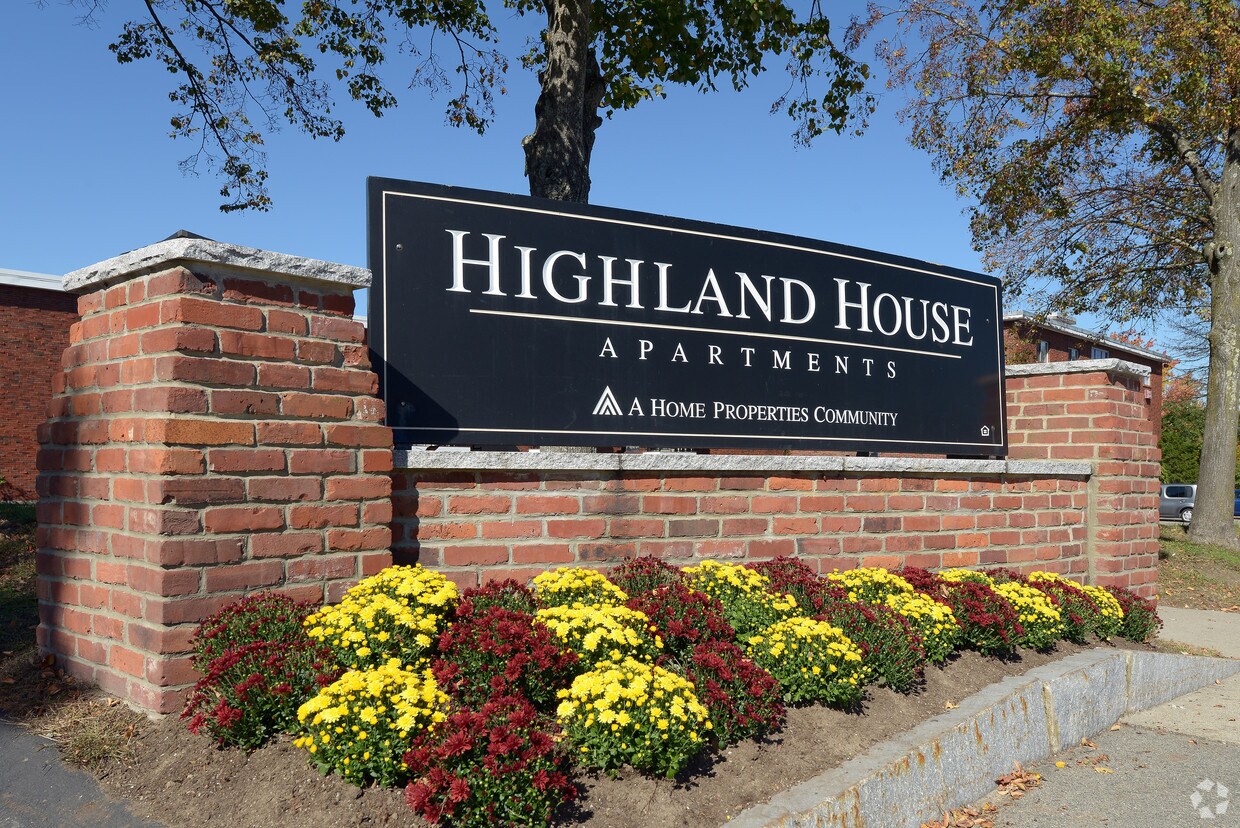 Highland House Apartments Apartments in Randolph, MA