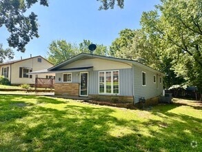 Building Photo - 2150 Porter St