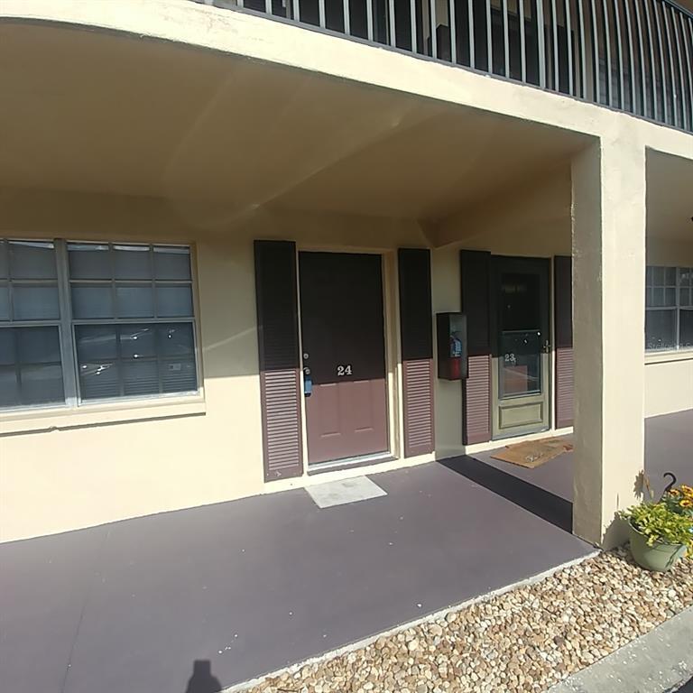 Primary Photo - 1320 Moreland Dr