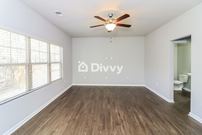 Building Photo - 3329 Cascade Parc Blvd SW, Atlanta, GA 30311