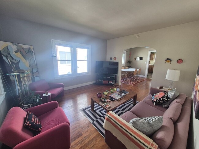 Building Photo - Cute 3 Bed House in a Great Location