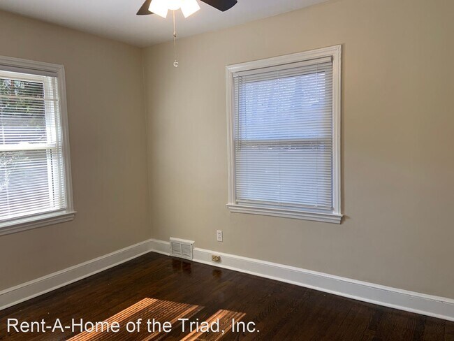Building Photo - 3 br, 1 bath House - 3105 Masonic Drive