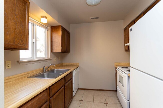 Foto del edificio - Great Upper Unit Located in Vista Grande T...