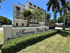 Building Photo - 8440 SW 8th St