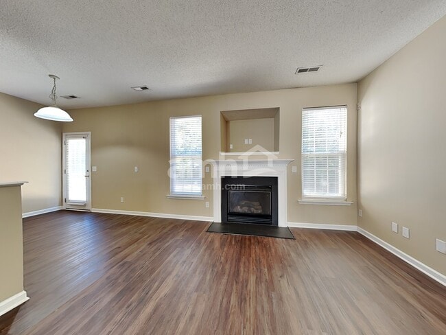 Foto del edificio - 6039 Willomere Cir