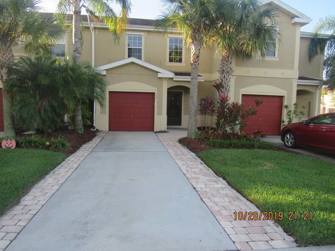 2650 Revolution St, Melbourne, FL 32935 Townhome Rentals in Melbourne FL