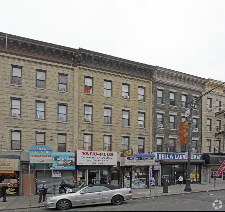 Primary Photo - 5511 5th Ave