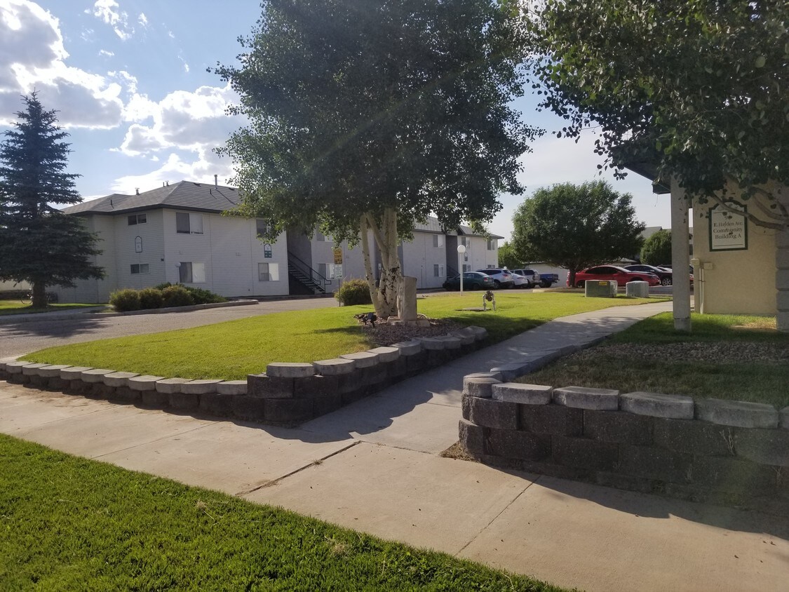 96 E Hayden Ave, Evanston, WY 82930 Apartments in Evanston, WY