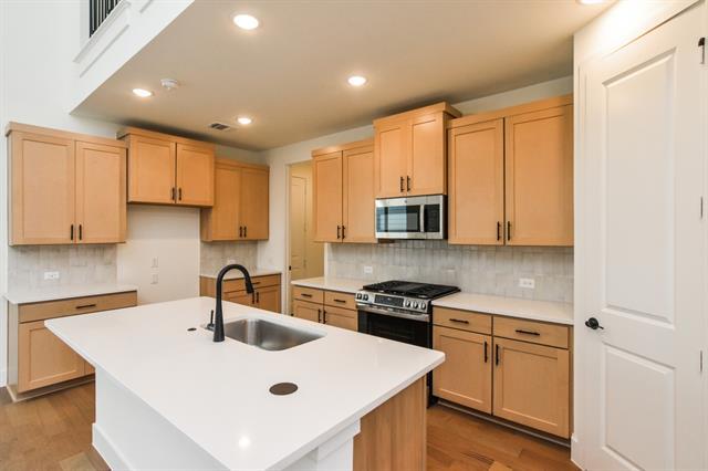 Foto del edificio - 14541 Durant Ln