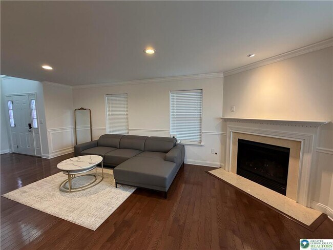 Foto del edificio - 7109 Hunt Dr