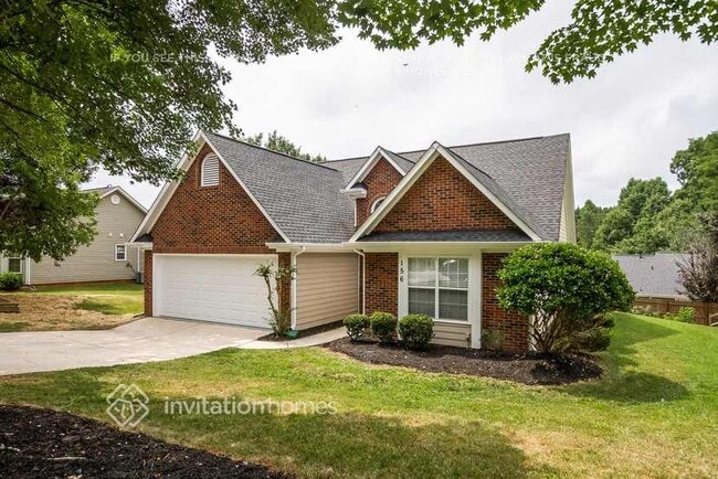 Building Photo - 156 Heath Ln